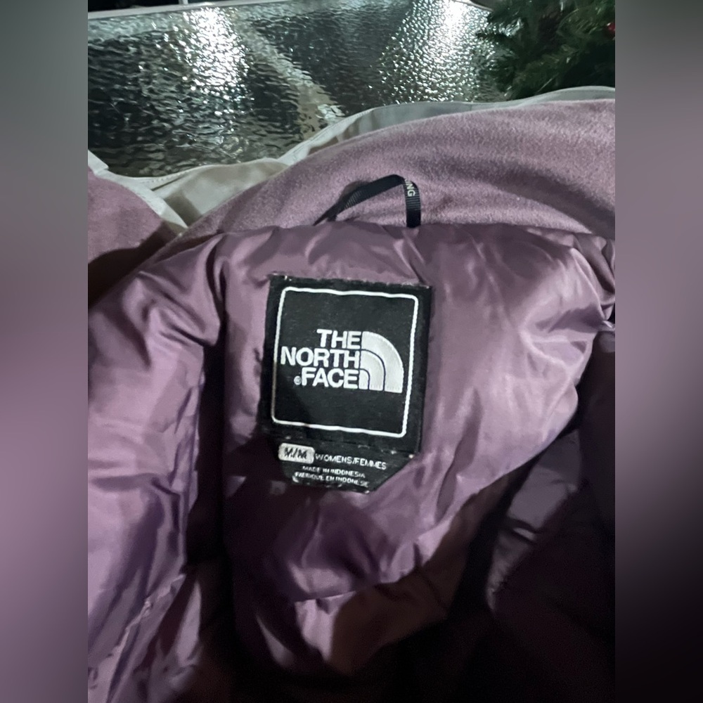 North Face Jacket - Picture 4 of 6